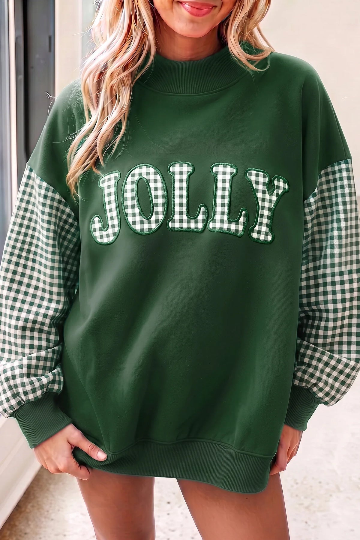 Sweatshirts & Pullovers