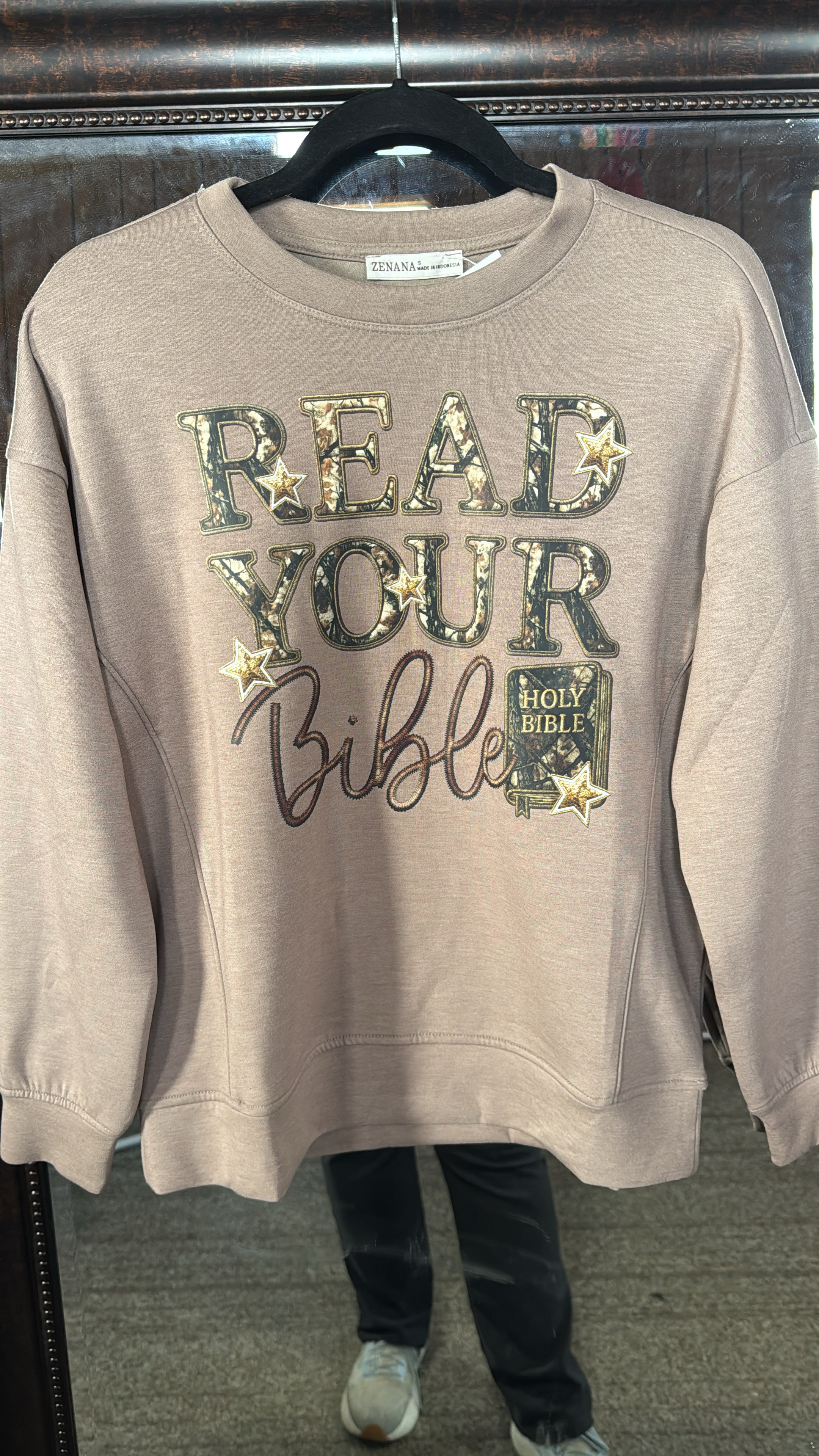 Camo Read Your Bible Pullover