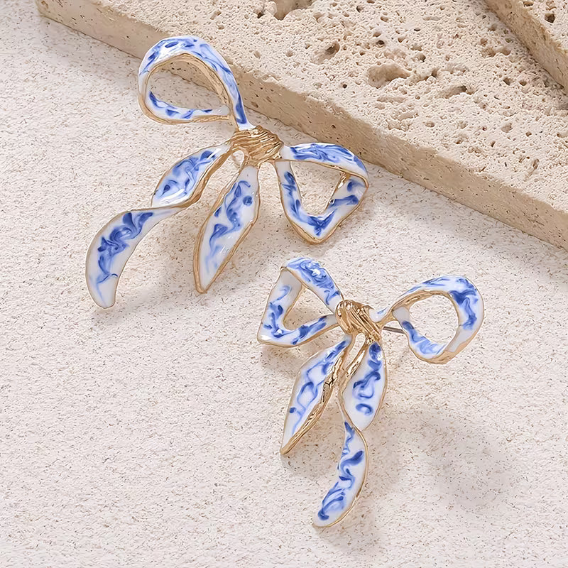 Blue & White Bow ER